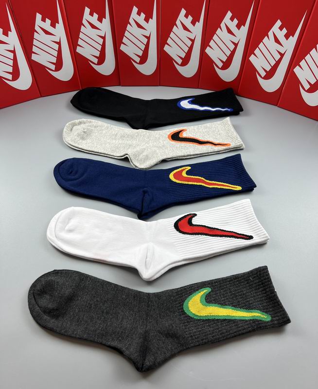 Nike Socks  (9)