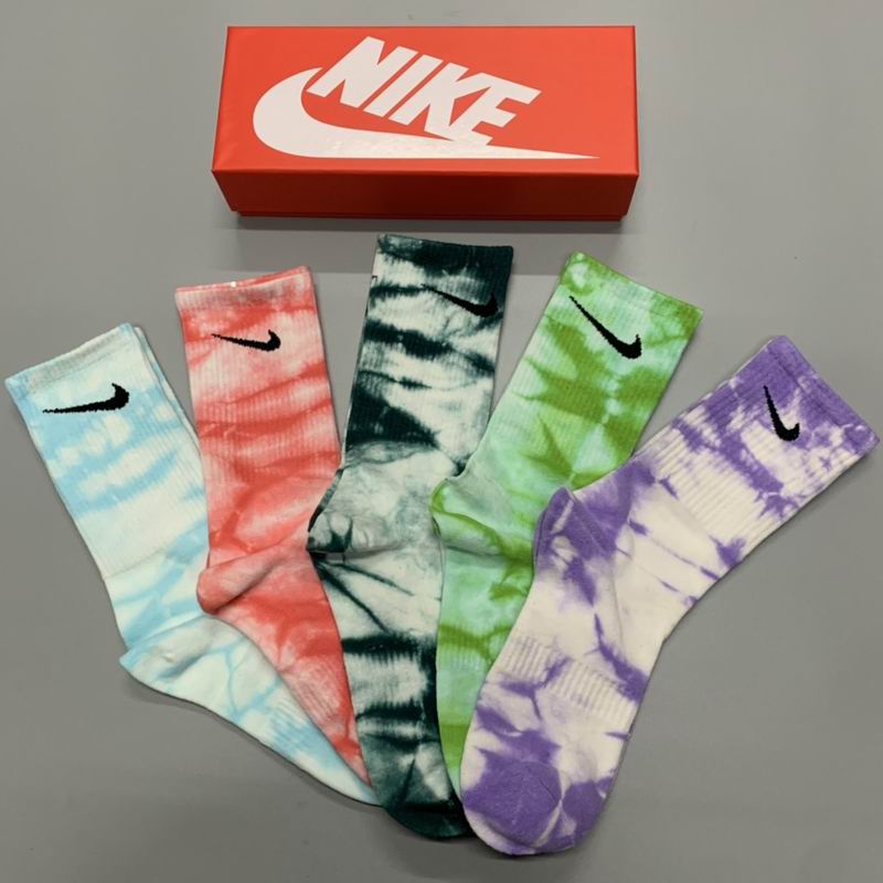 Nike socks (5)