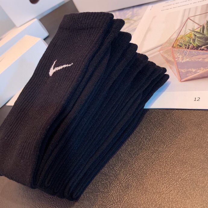 Nike socks  (1)