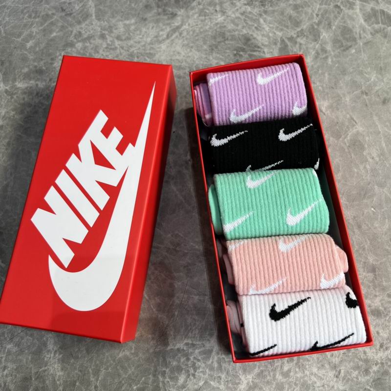 Nike socks  (2)