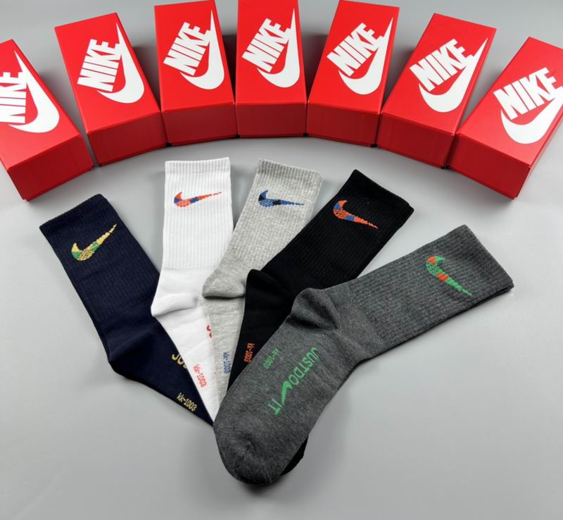 Nike socks  (3)