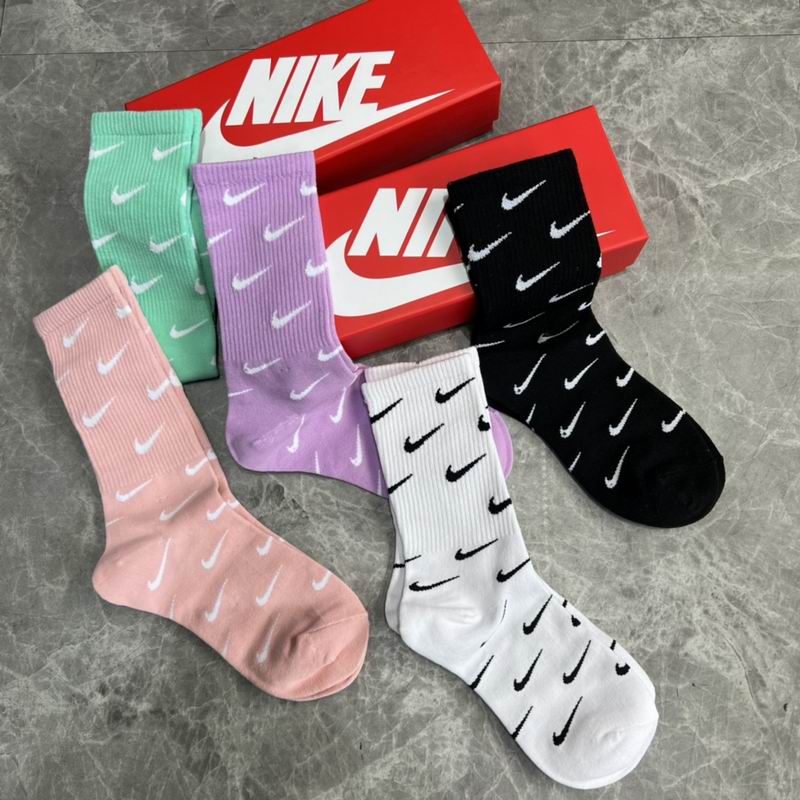 Nike socks  (3)
