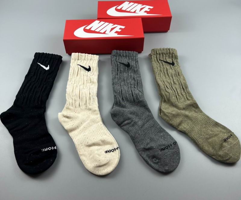 Nike socks  (4)