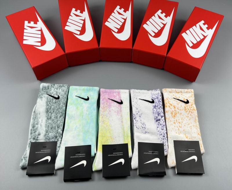 Nike socks  (4)