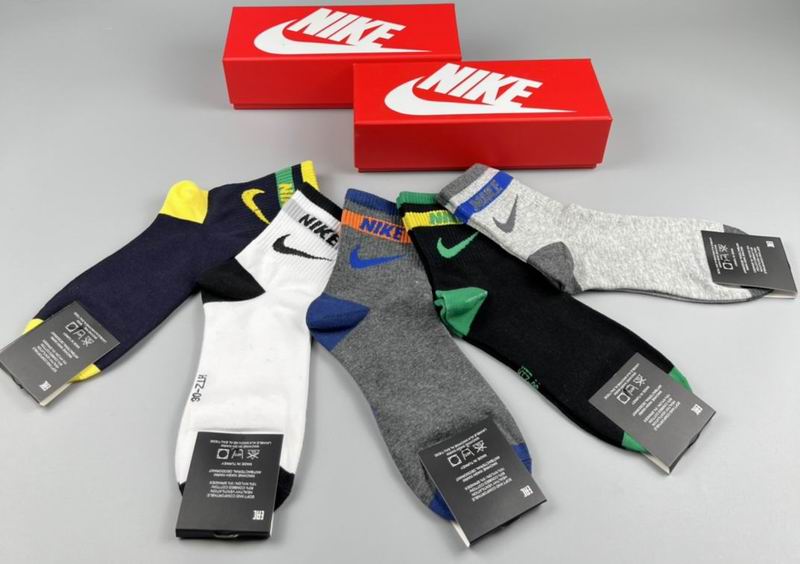Nike socks  (5)