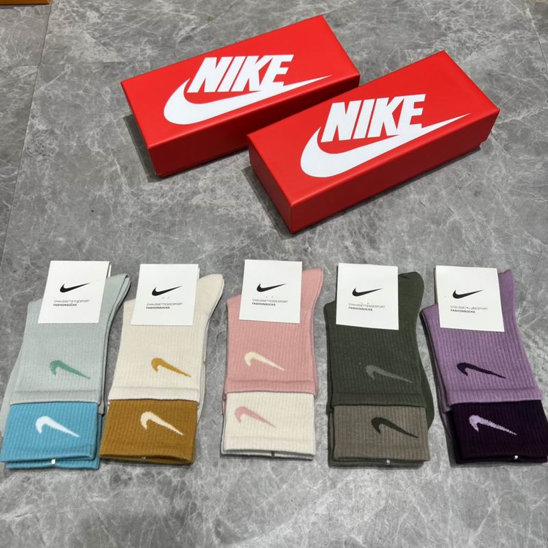 Nike socks  (5)