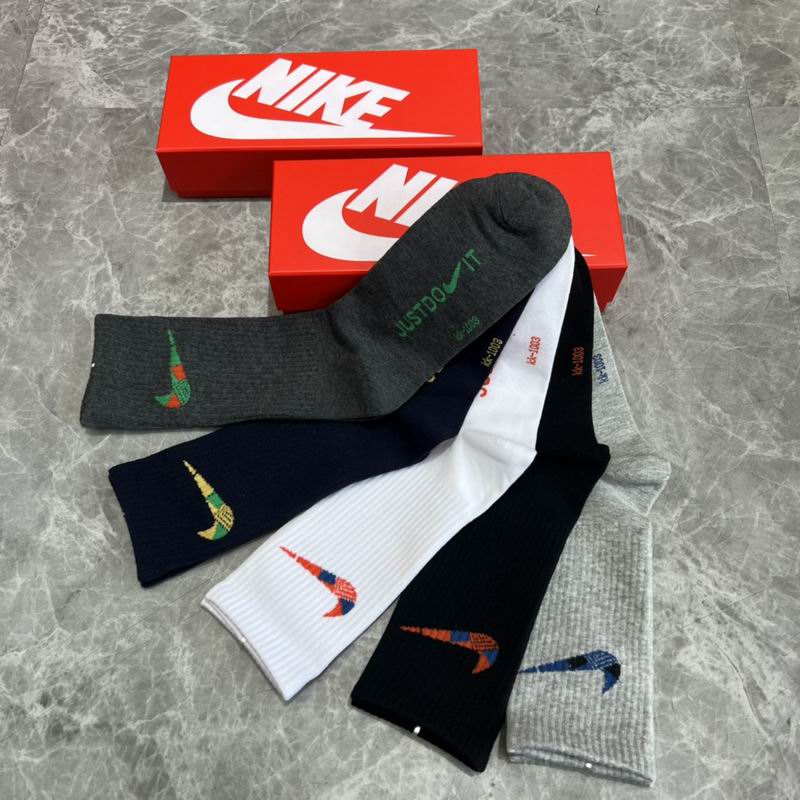 Nike socks  (5)