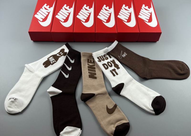 Nike socks  (6)