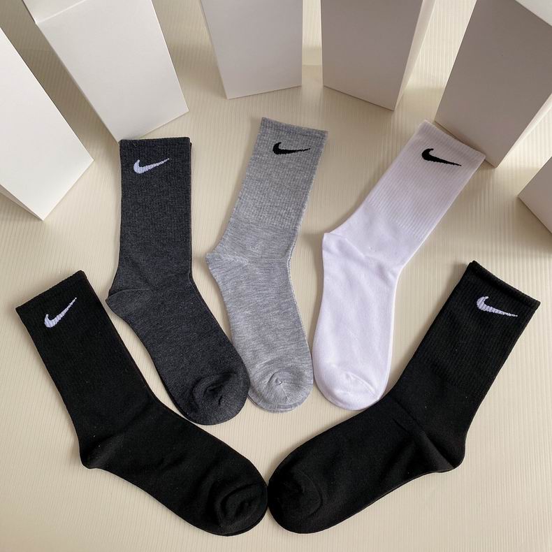 Nike socks  (8)