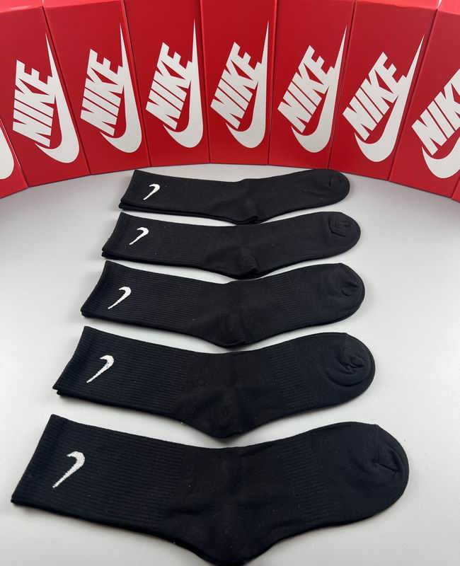 Nike socks  (8)