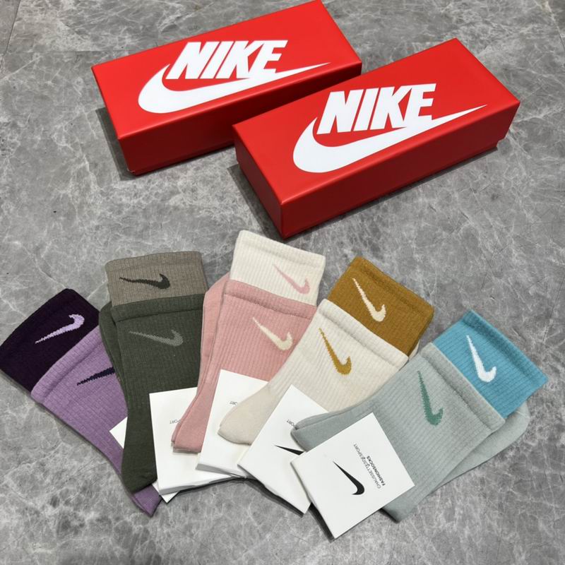 Nike socks  (9)