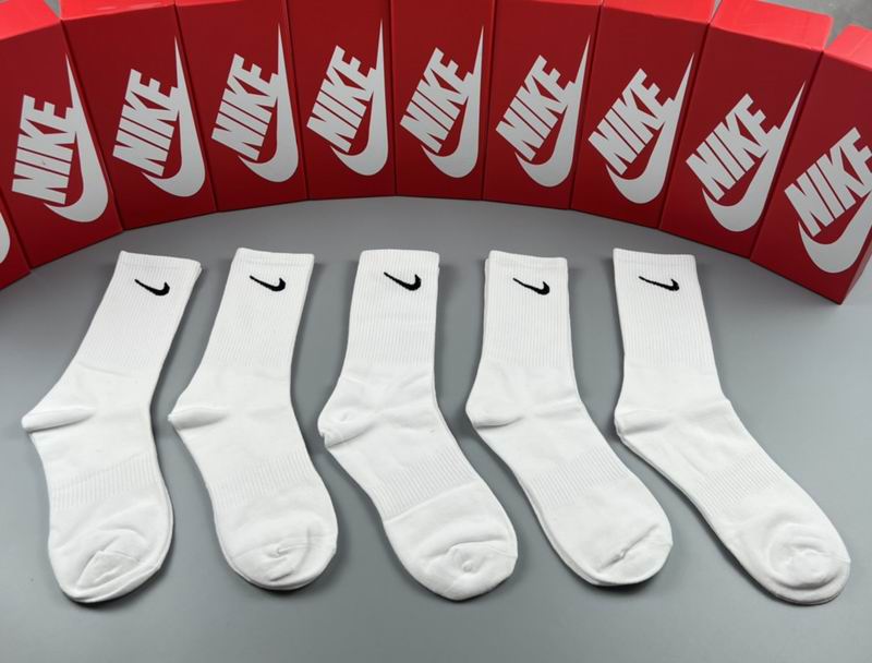 Nike socks  (9)