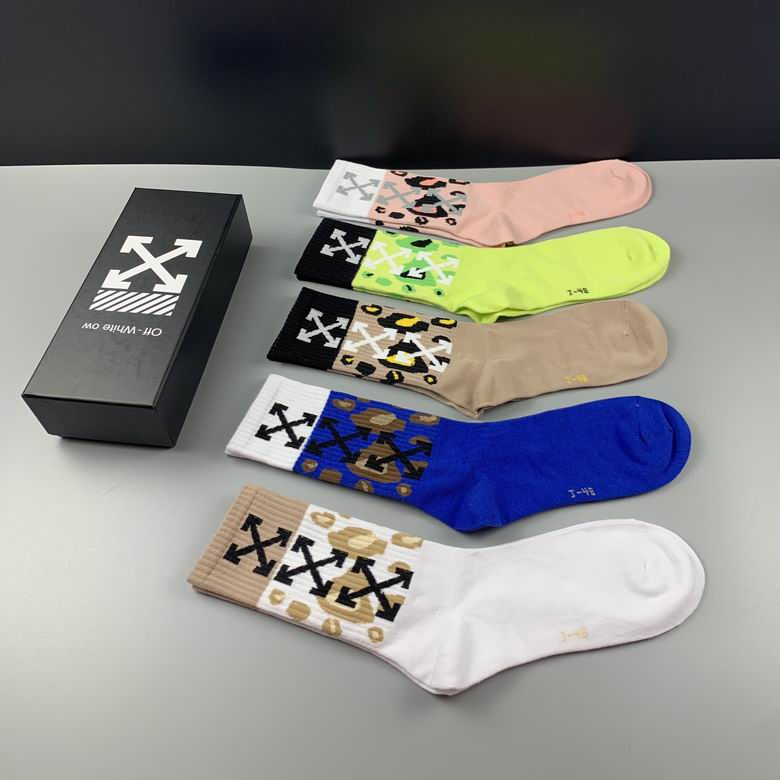 OFF WHITE socks  (3)
