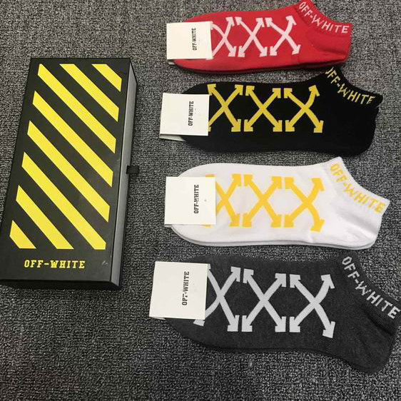 OFF WHITE socks  (3)