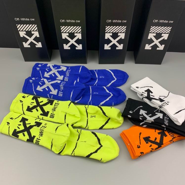 OFF WHITE socks  (5)