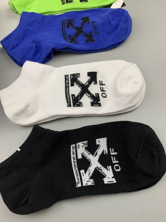 OFF WHITE socks  (9)