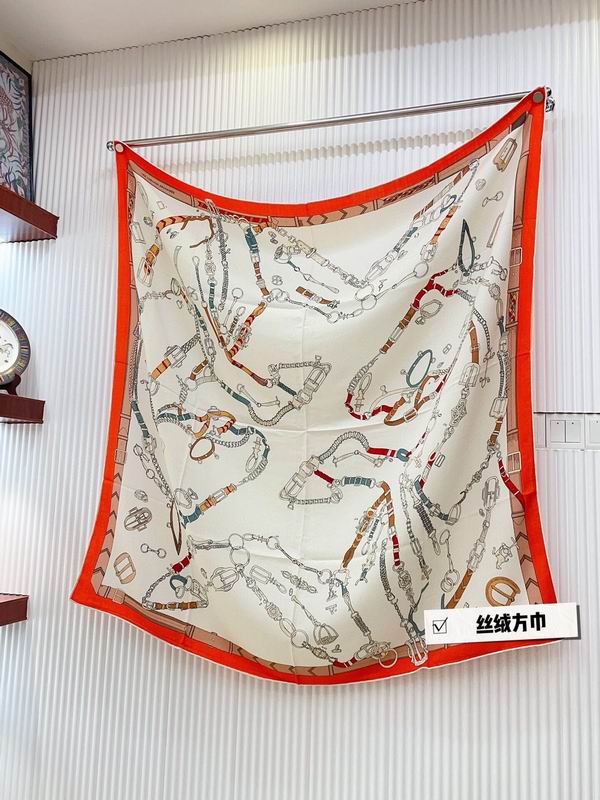 Other scarf 133X135cm 70山羊绒 30桑蚕丝 E (1)