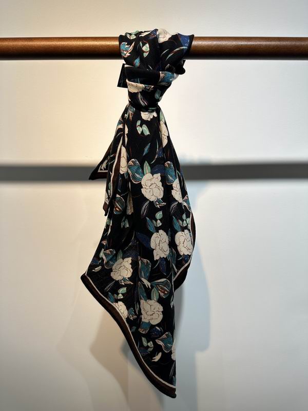 Other scarf 70X70cm E (2)