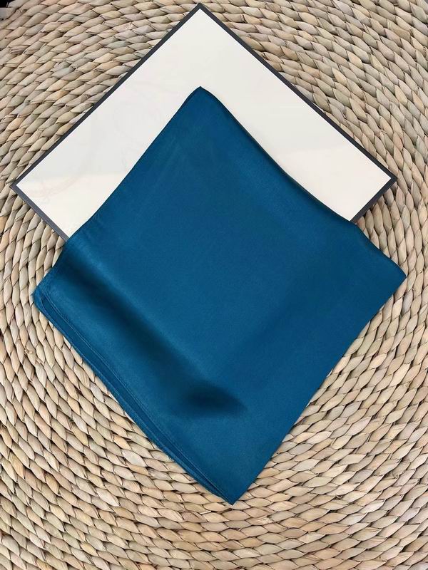 Other silk scarf E (33)