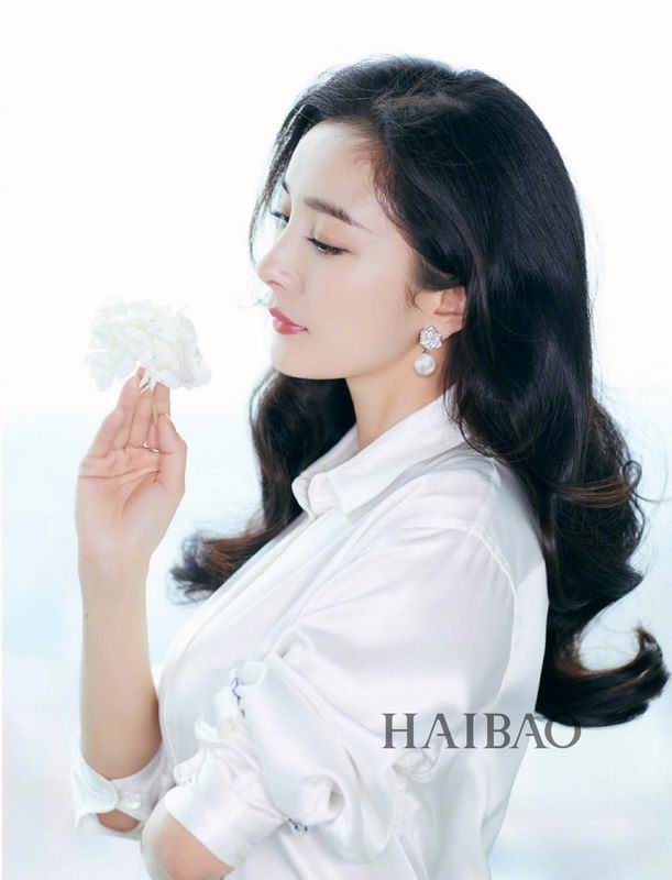 Piaget earring 07yxh01 (8)