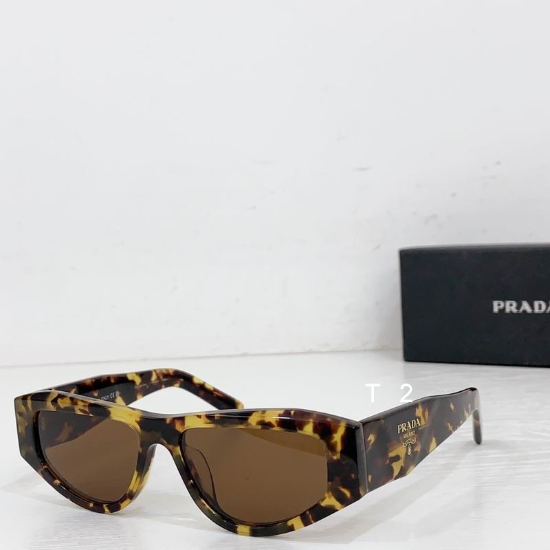 Prada SPR 52 17-145 b02