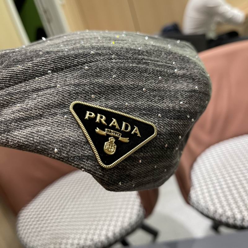 Prada beret (23)