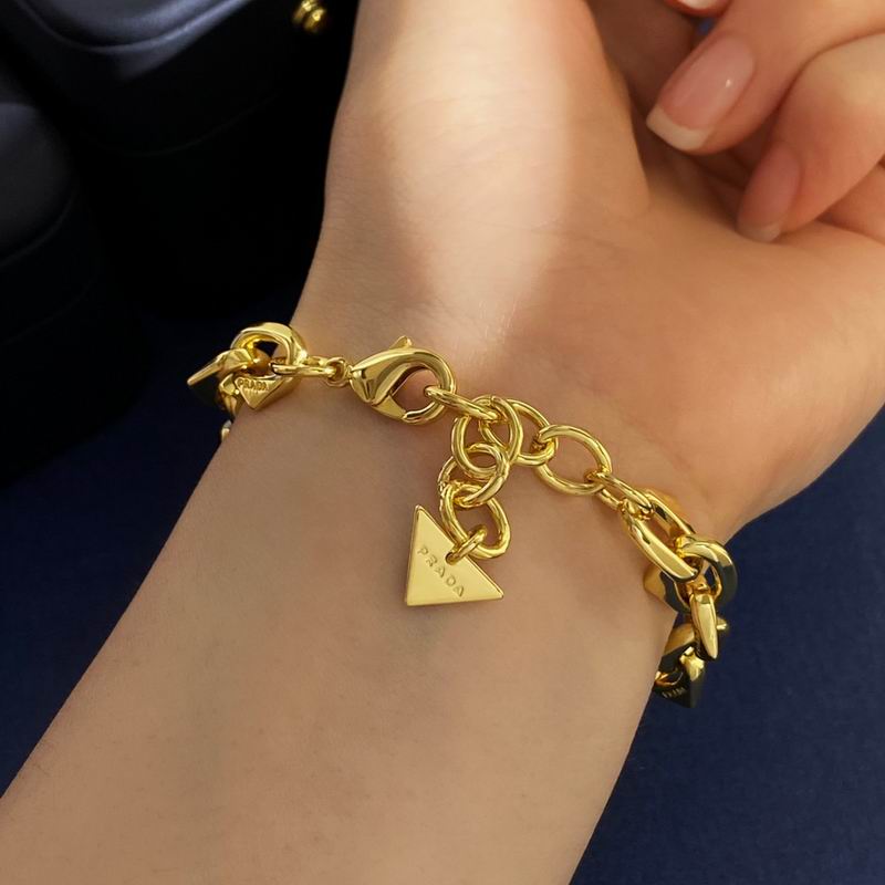 Prada bracelet 05yxh02 (8)