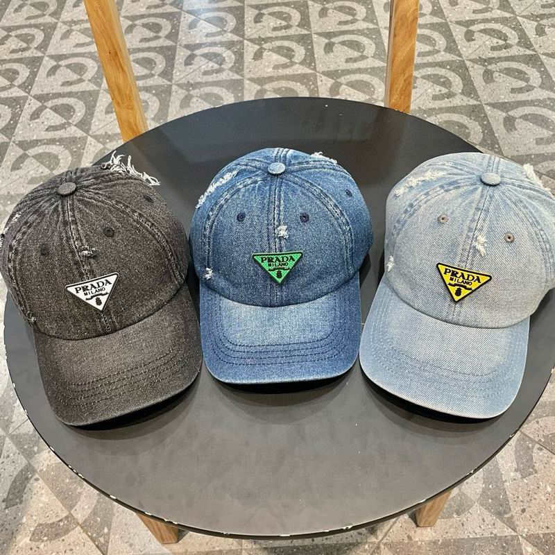 Prada cap (143)