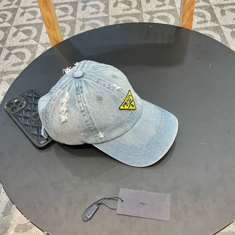 Prada cap (163)