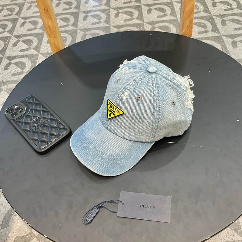 Prada cap (164)