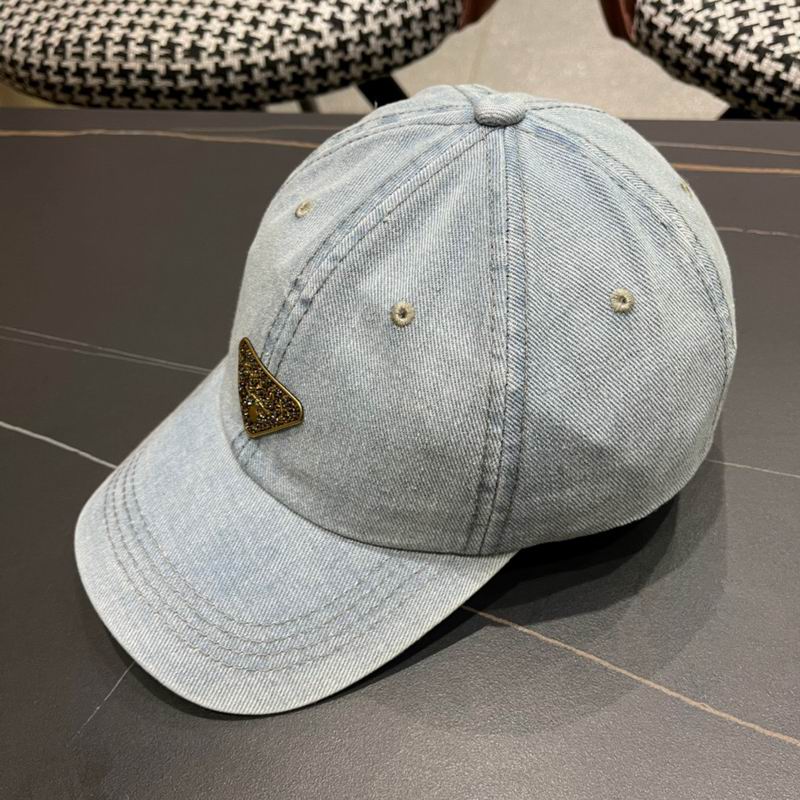 Prada cap (175)