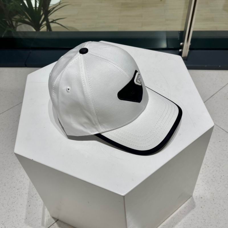 Prada cap (205)