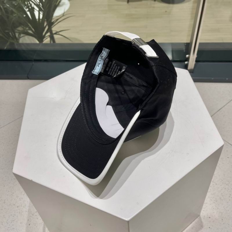 Prada cap (212)