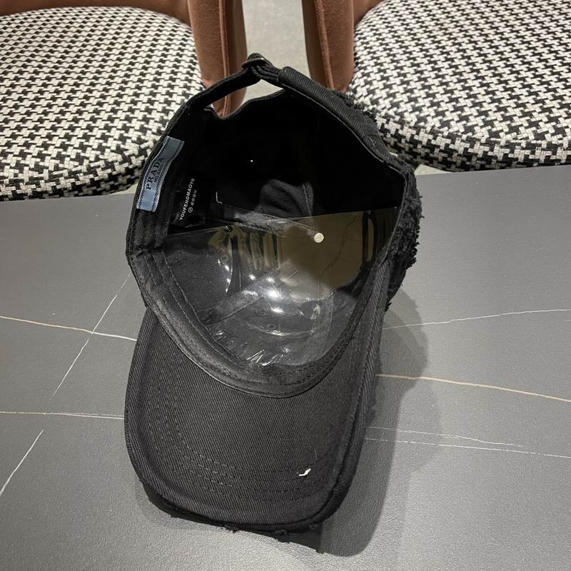 Prada cap (44)