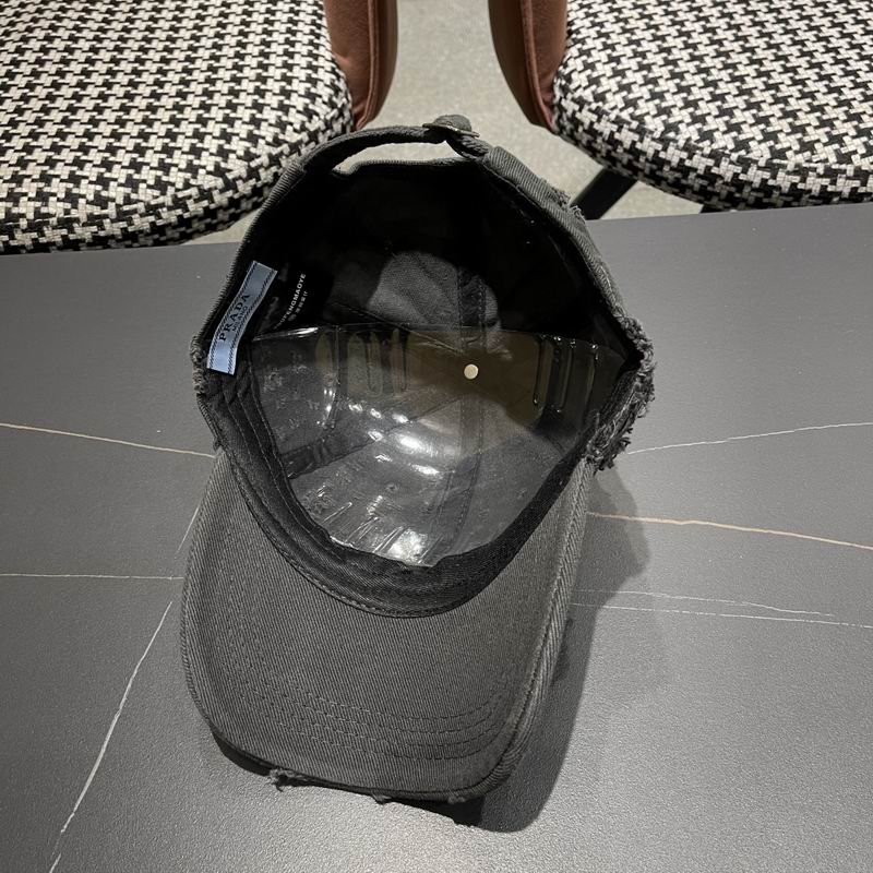 Prada cap (67)