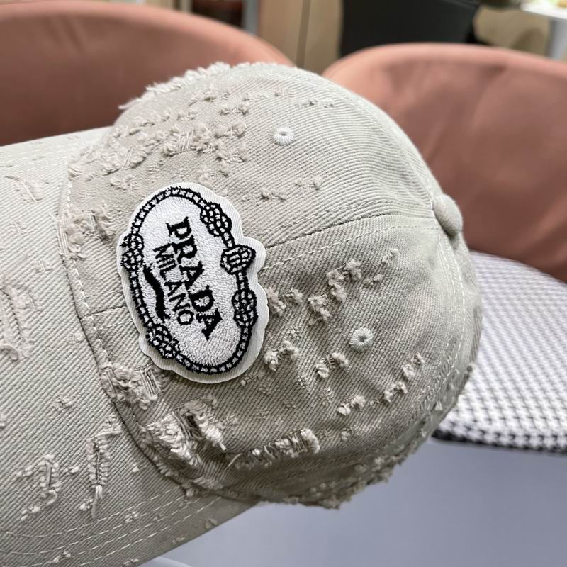 Prada cap (82)