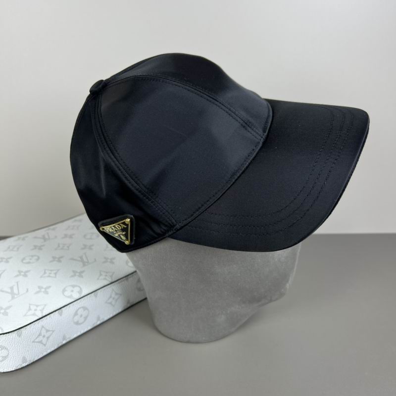 Prada cap dx (24)