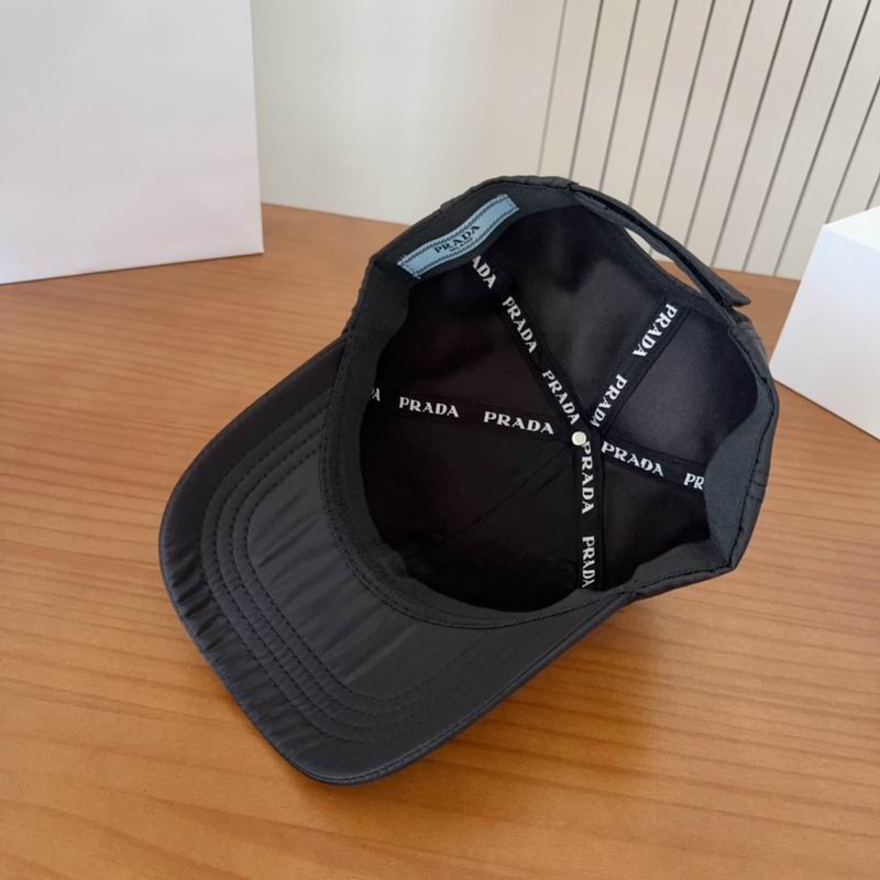 Prada cap dx (45)