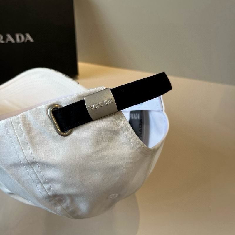 Prada cap dx (64)