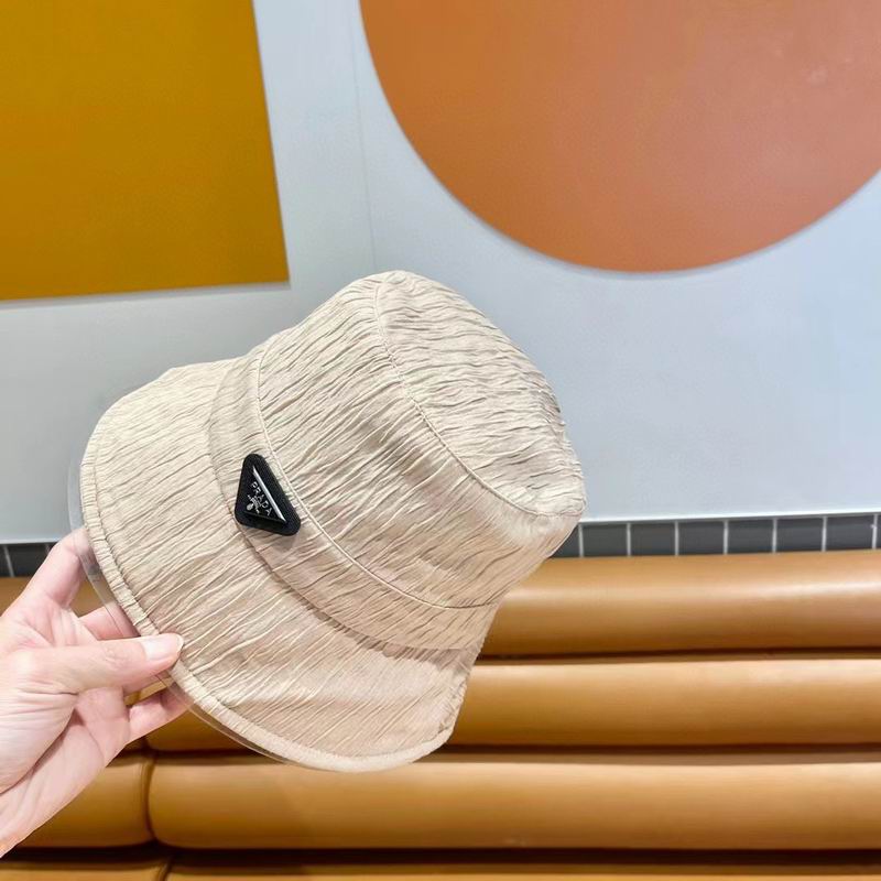 Prada hat (100)
