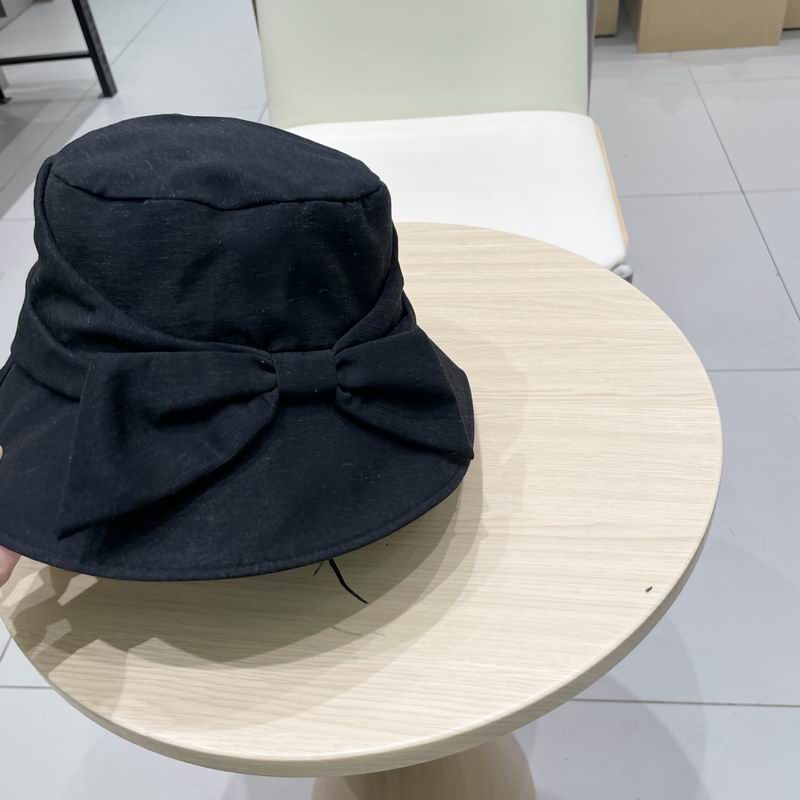 Prada hat (109)