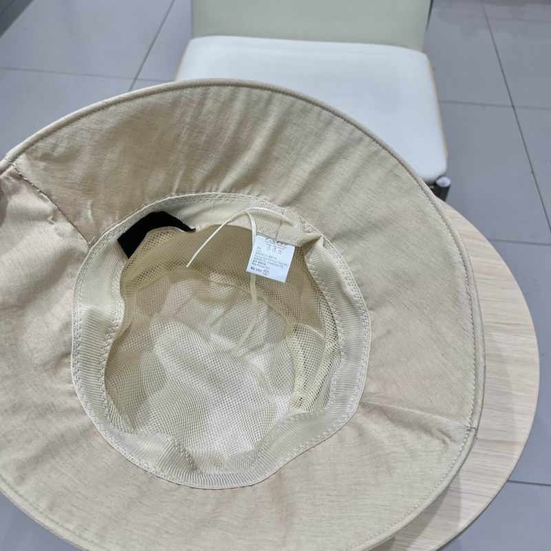 Prada hat (112)