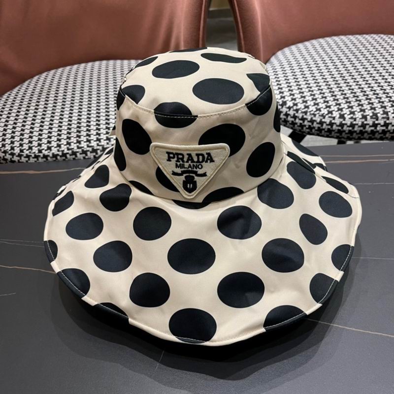 Prada hat (226)