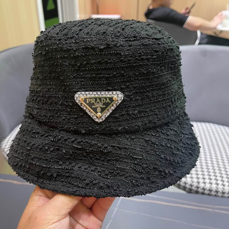 Prada hat (231)