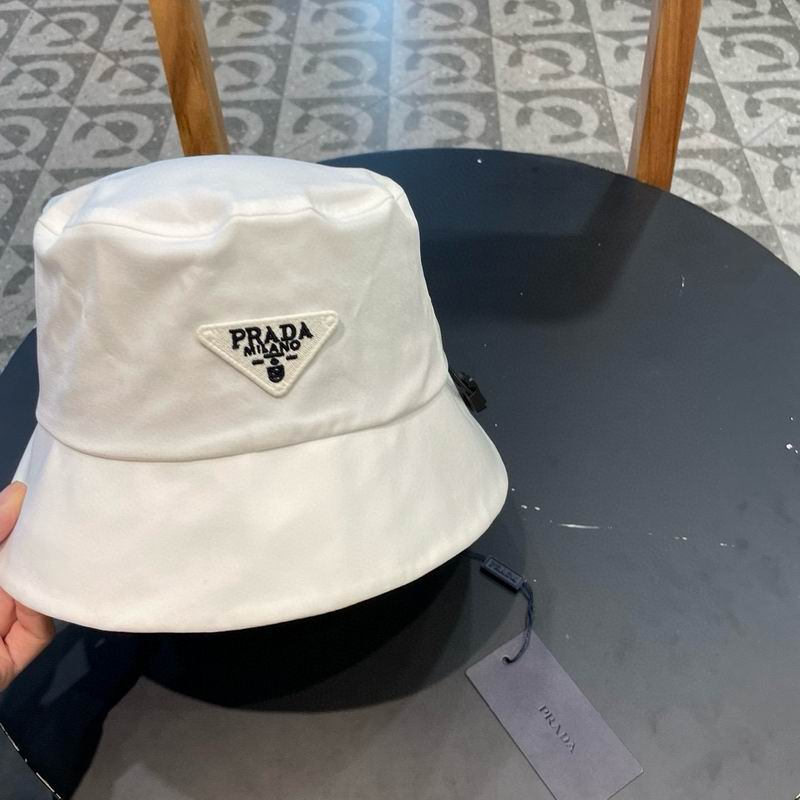 Prada hat (270)