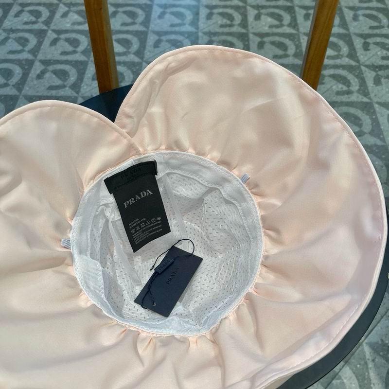 Prada hat (284)