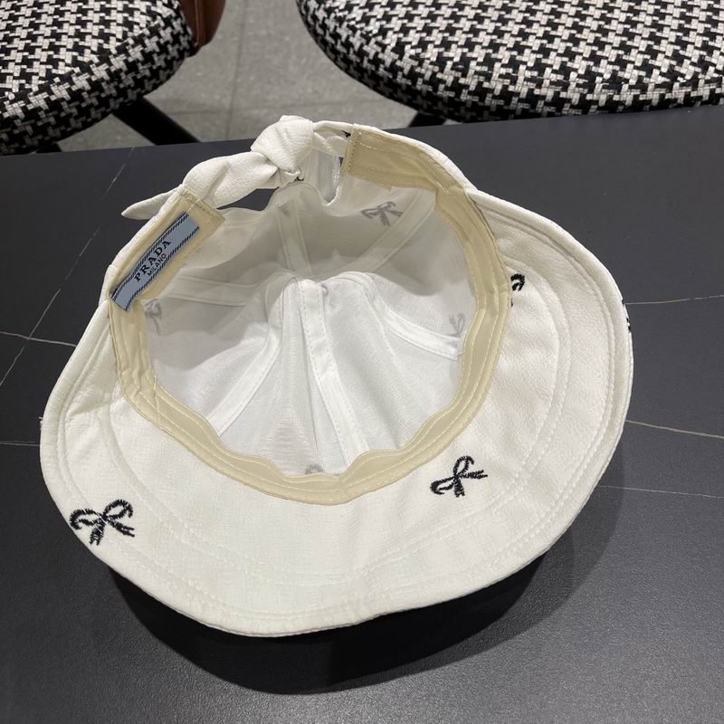 Prada hat (306)