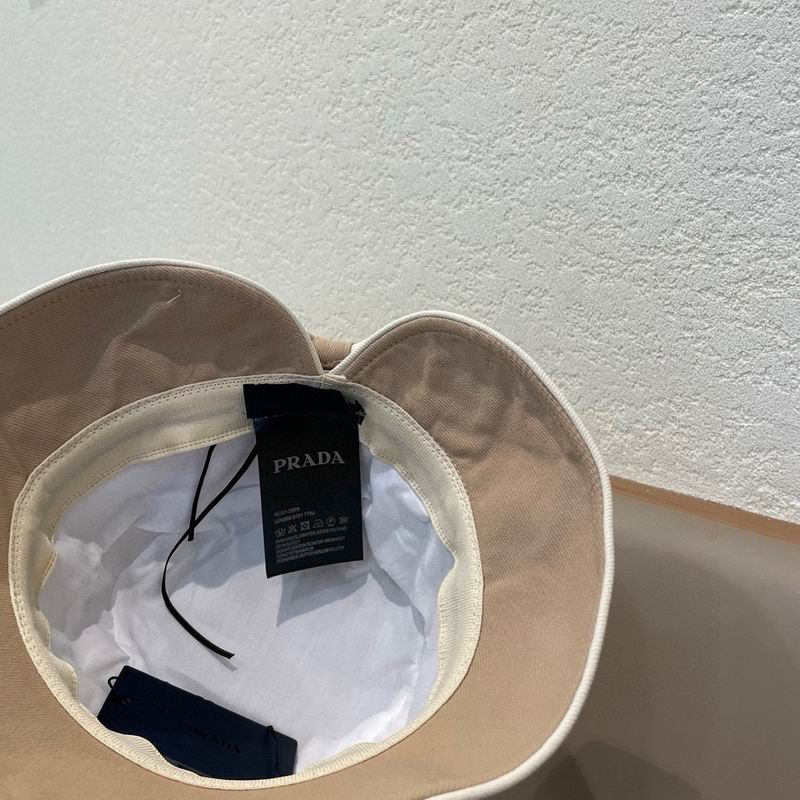 Prada hat (315)