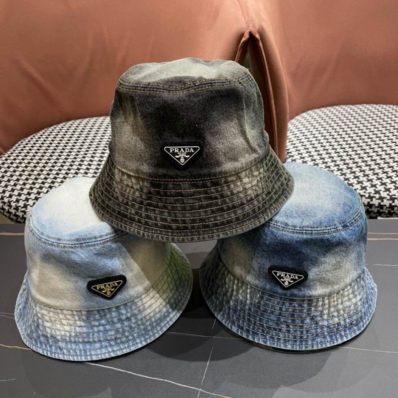 Prada hat (343)