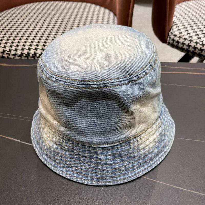 Prada hat (359)